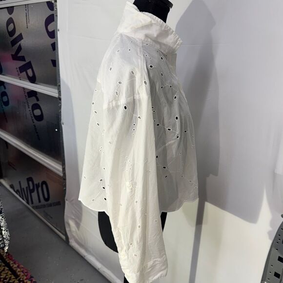 A new day 100% Cotton Eyelet Long Sleeve Button-Down Shirt - EUC - Picture 7 of 15